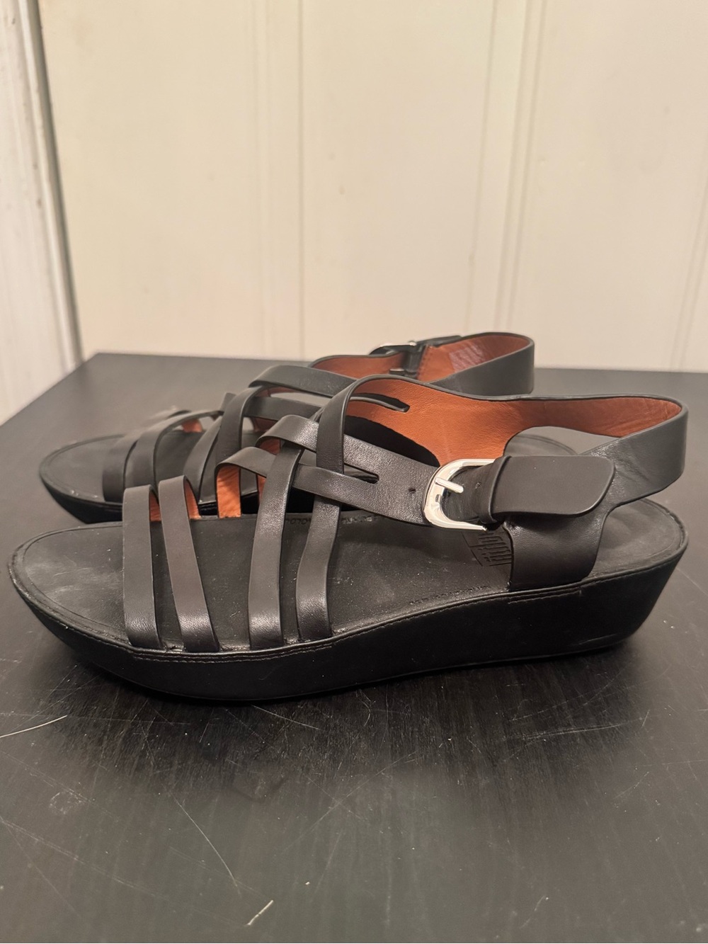 Fitflop Women’s Naia Wedge Sandals Black Leather US 8
